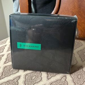 NWT Mio Mirano Navy leather belt